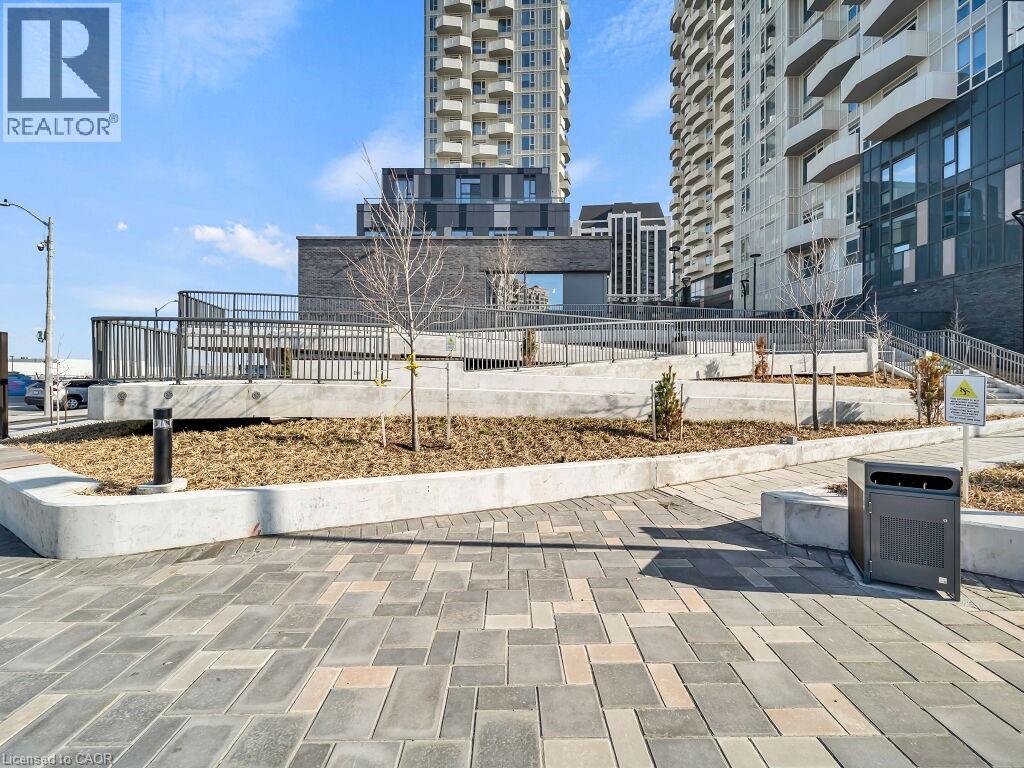 498 CALDARI Road Unit# 932, Vaughan, Ontario, L4K0R6 — Photo 8