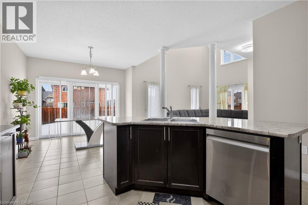 79 DOLOMITI Court, Hamilton, Ontario, L0R1P0 — Photo 13