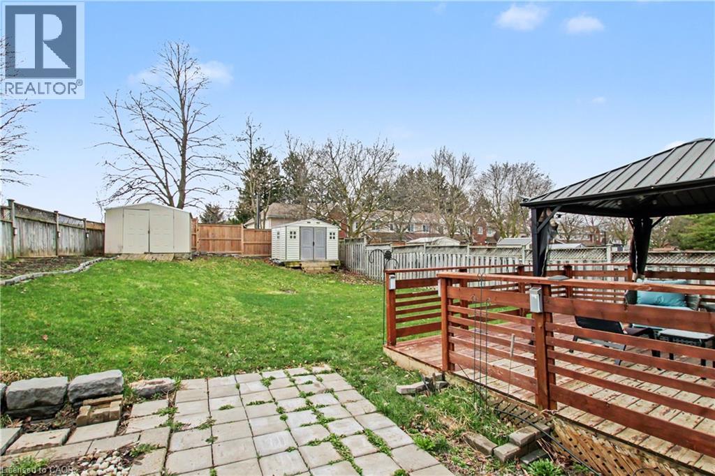 7 WYCLIFFE Place, Kitchener, Ontario, N2M5J6 — Photo 37