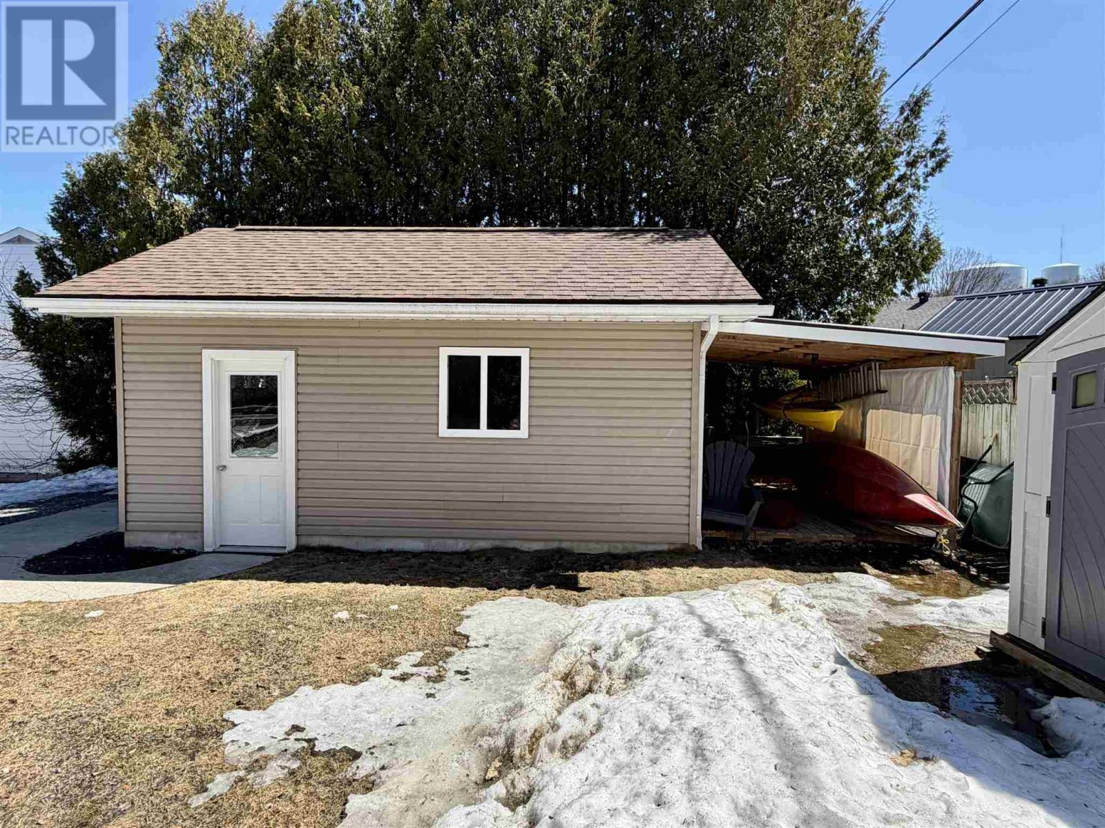 97 Hutchison AVE, Elliot Lake, Ontario, P5A1W9 — Photo 38