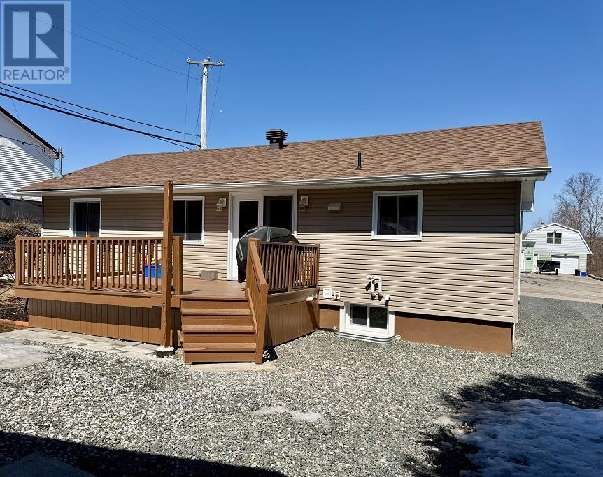 97 Hutchison AVE, Elliot Lake, Ontario, P5A1W9 — Photo 43