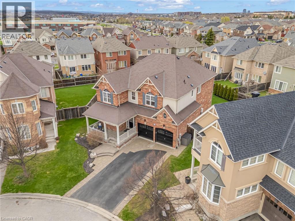 265 GOUTOUSKI Crescent, Milton, Ontario, L9T7B4 — Photo 2