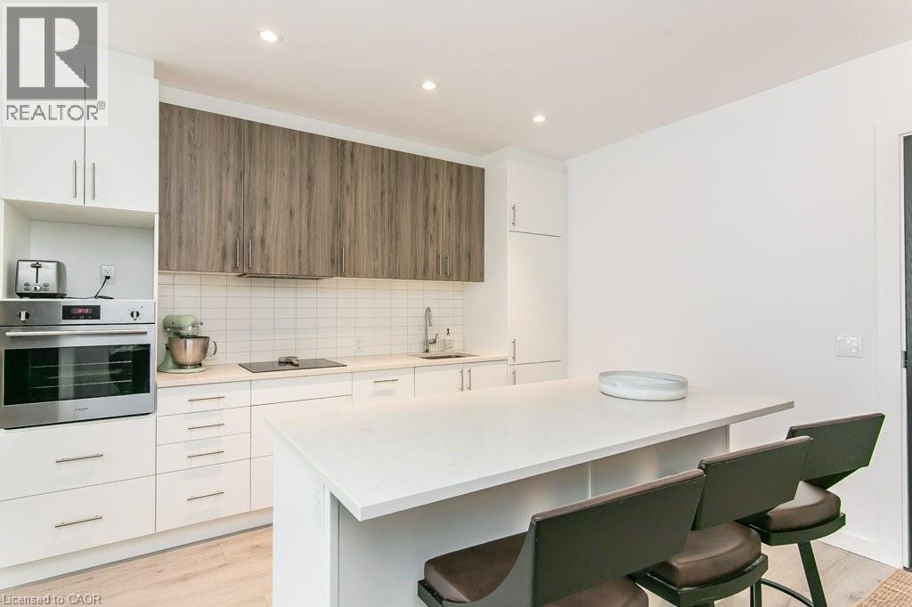 181 KING Street S Unit# 1010, Waterloo, Ontario, N2J0E7 — Photo 10