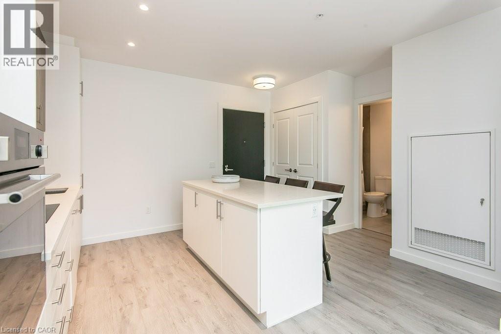 181 KING Street S Unit# 1010, Waterloo, Ontario, N2J0E7 — Photo 13