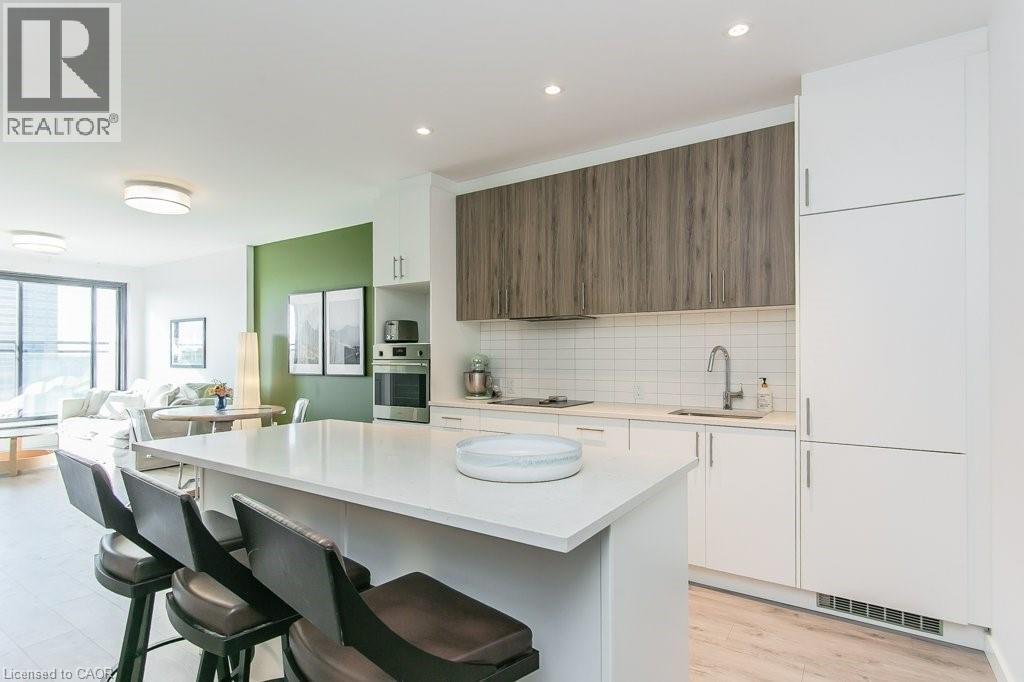 181 KING Street S Unit# 1010, Waterloo, Ontario, N2J0E7 — Photo 8