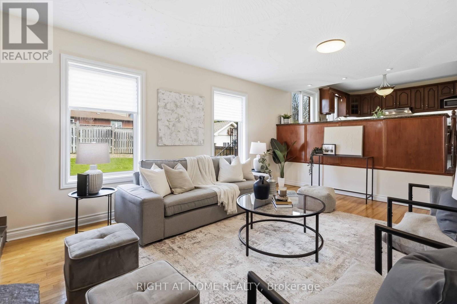 313 PRESTON DRIVE, Oshawa (McLaughlin), Ontario, L1J6Y6 — Photo 7