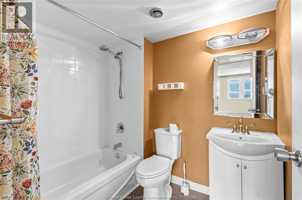 380 PELISSIER STREET Unit# 301, Windsor, Ontario, N9A6V7 — Photo 16