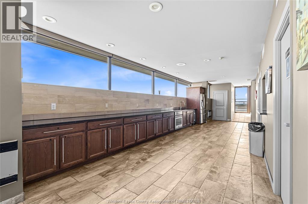 380 PELISSIER STREET Unit# 301, Windsor, Ontario, N9A6V7 — Photo 21