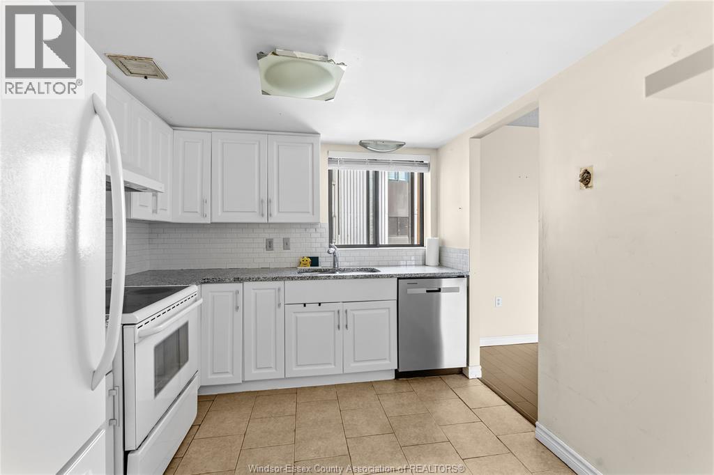 380 PELISSIER STREET Unit# 301, Windsor, Ontario, N9A6V7 — Photo 9