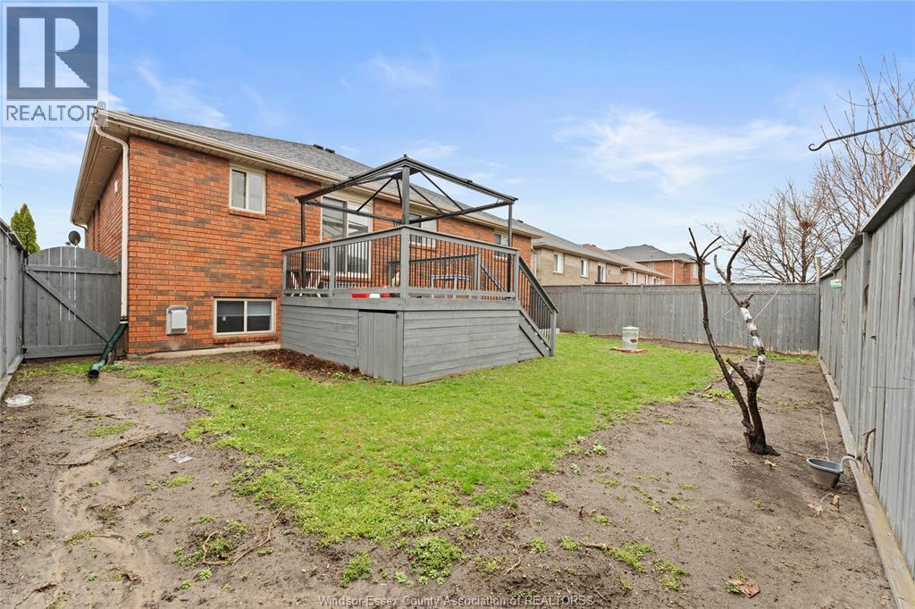 4824 BARCELONA, Windsor, Ontario, N9G3E9 — Photo 41