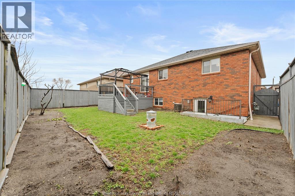 4824 BARCELONA, Windsor, Ontario, N9G3E9 — Photo 42