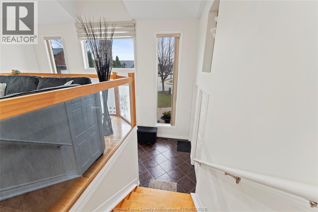 4824 BARCELONA, Windsor, Ontario, N9G3E9 — Photo 6