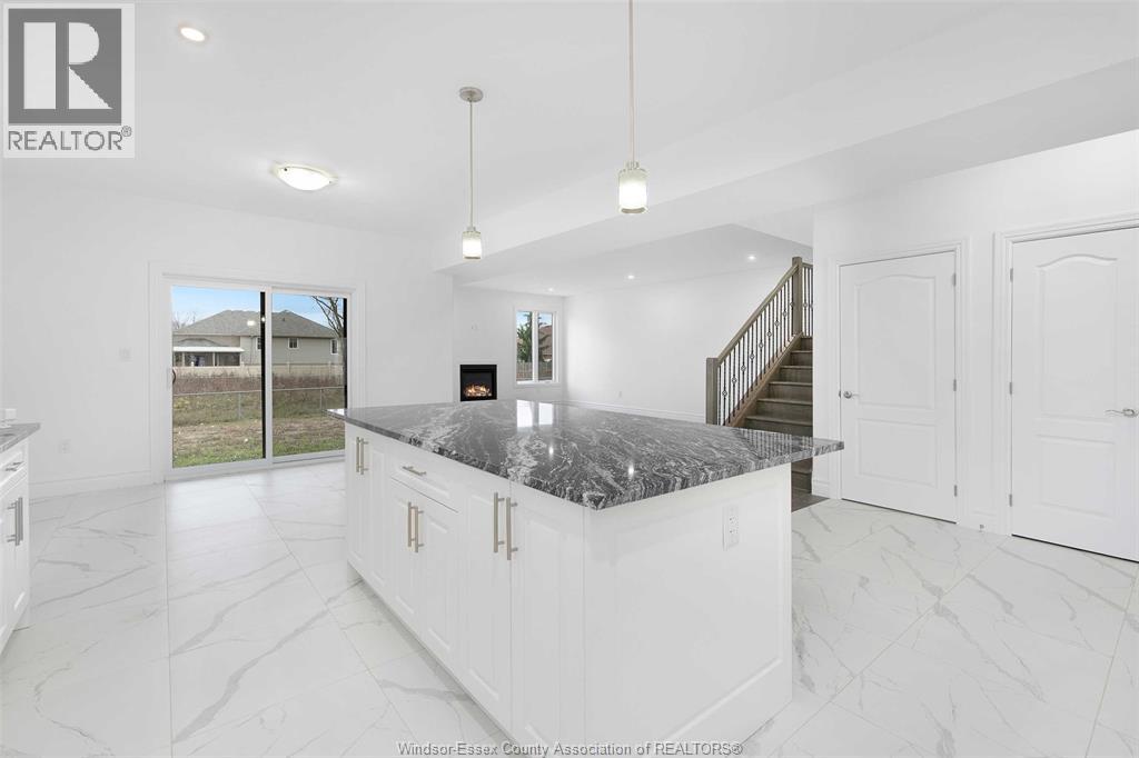 58 NOBLE, Amherstburg, Ontario, N9V0G8 — Photo 23