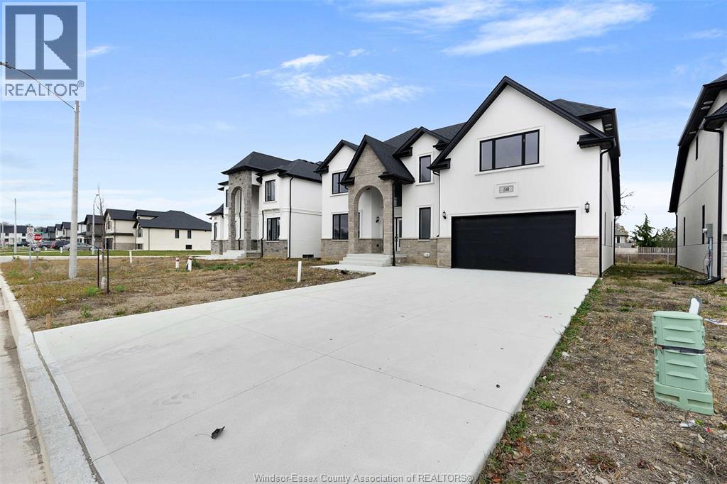58 NOBLE, Amherstburg, Ontario, N9V0G8 — Photo 3