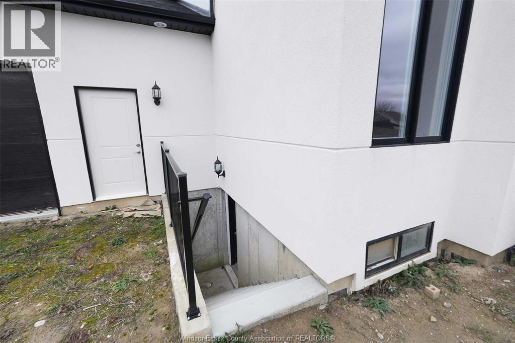58 NOBLE, Amherstburg, Ontario, N9V0G8 — Photo 49