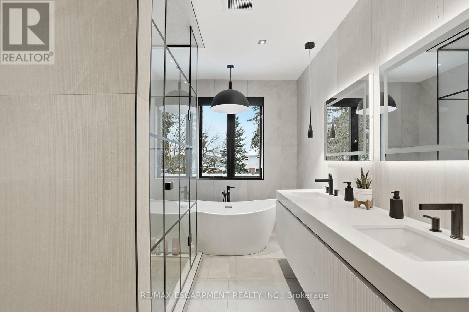 20B BROADVIEW AVENUE, Mississauga (Port Credit), Ontario, L5H2S8 — Photo 28