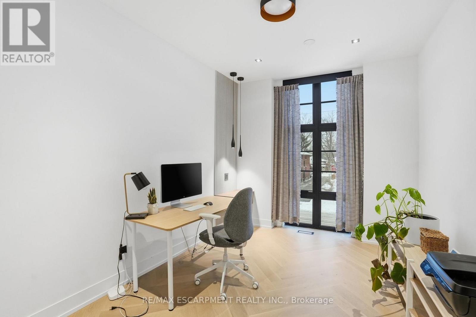 20B BROADVIEW AVENUE, Mississauga (Port Credit), Ontario, L5H2S8 — Photo 35