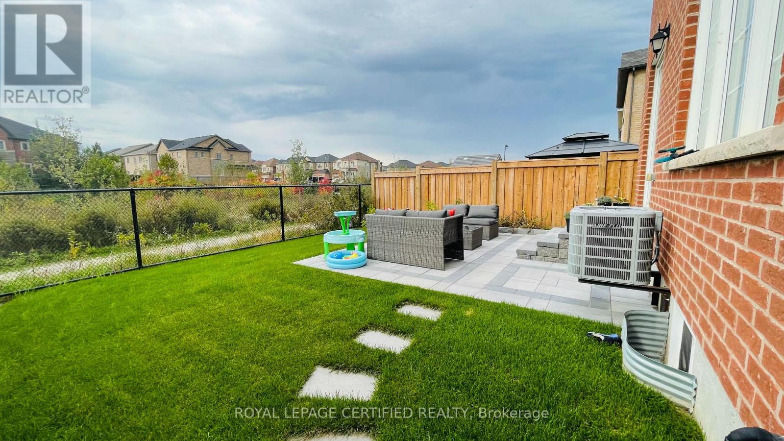 1506 CLITHEROW STREET, Milton (FO Ford), Ontario, L9E0B1 — Photo 22