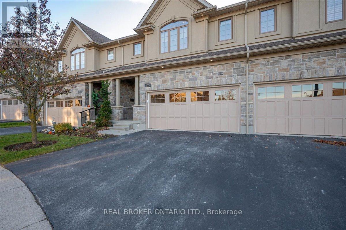22 - 435 WINCHESTER DRIVE, Waterloo, Ontario, N2T0B7 — Photo 2