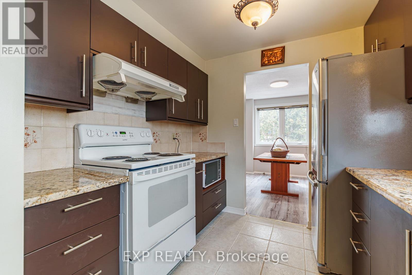 31 COOLSPRING CRESCENT, Ottawa, Ontario, K2E7M9 — Photo 14