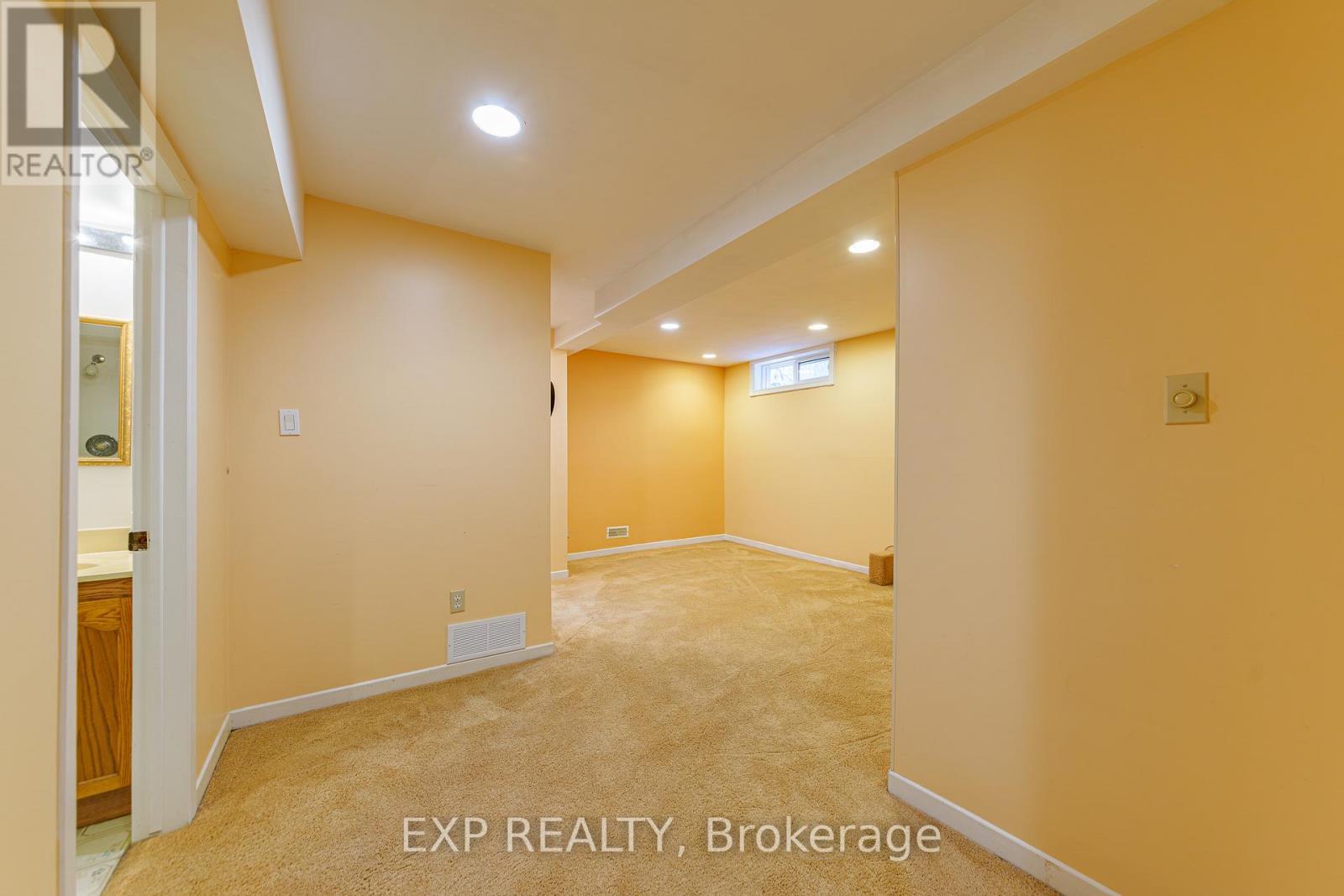 31 COOLSPRING CRESCENT, Ottawa, Ontario, K2E7M9 — Photo 30