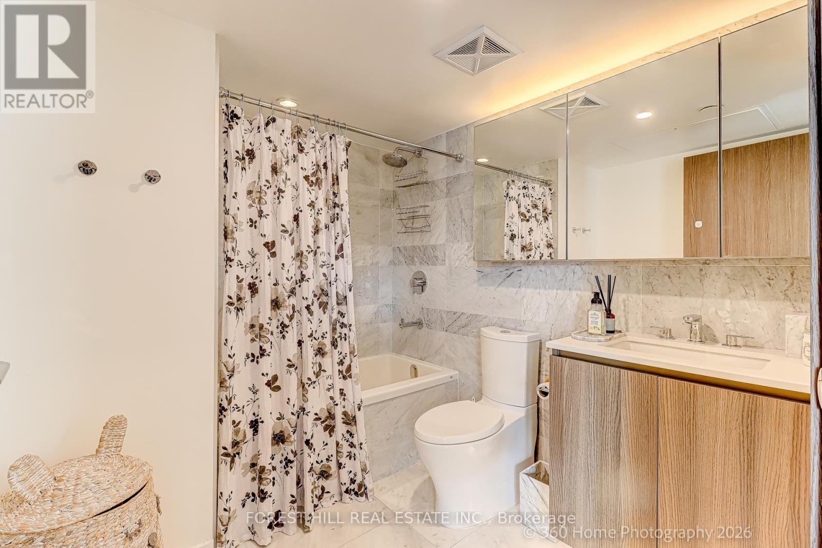 1215 - 17 BATHURST STREET, Toronto (Waterfront Communities), Ontario, M5V0N1 — Photo 17