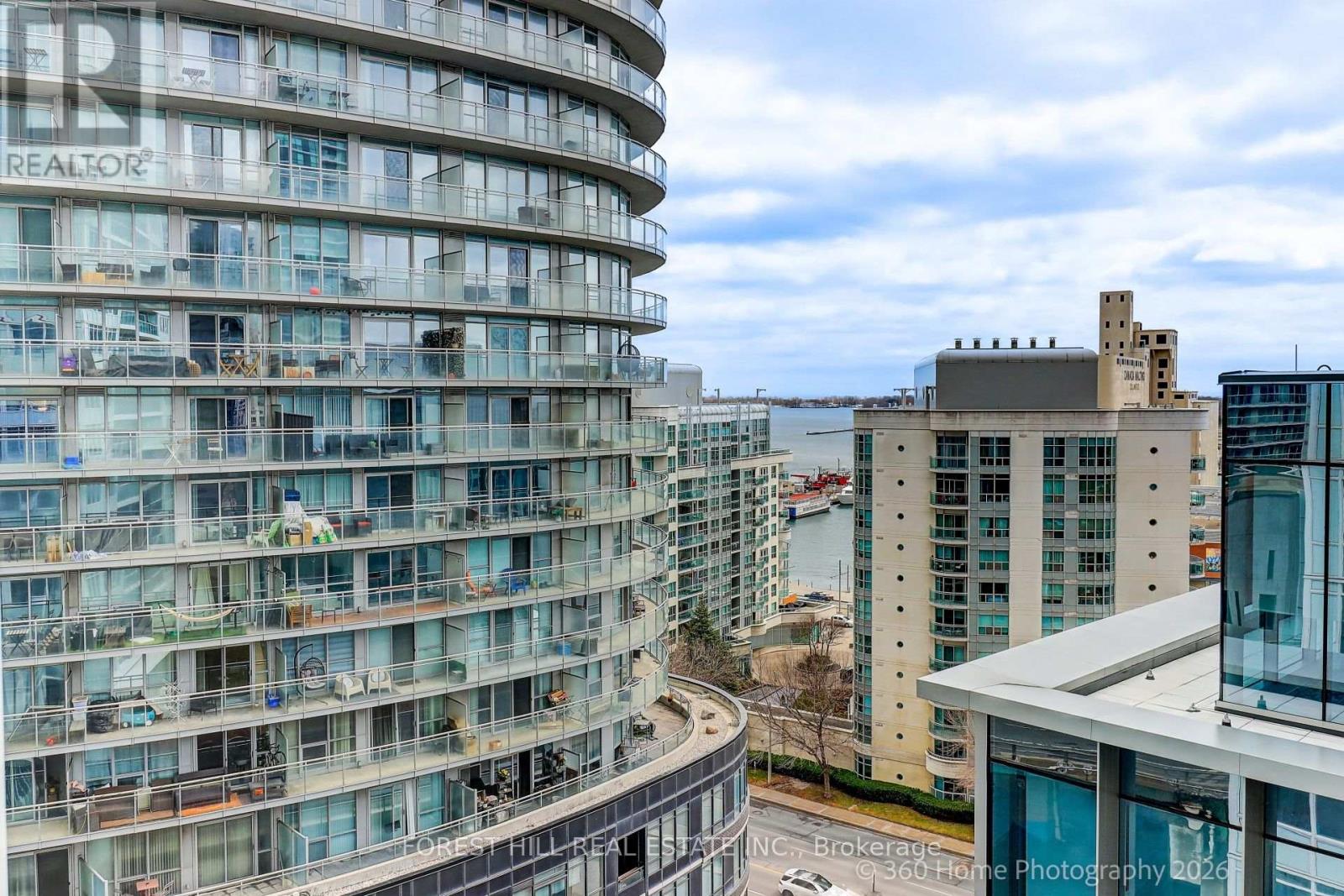 1215 - 17 BATHURST STREET, Toronto (Waterfront Communities), Ontario, M5V0N1 — Photo 24