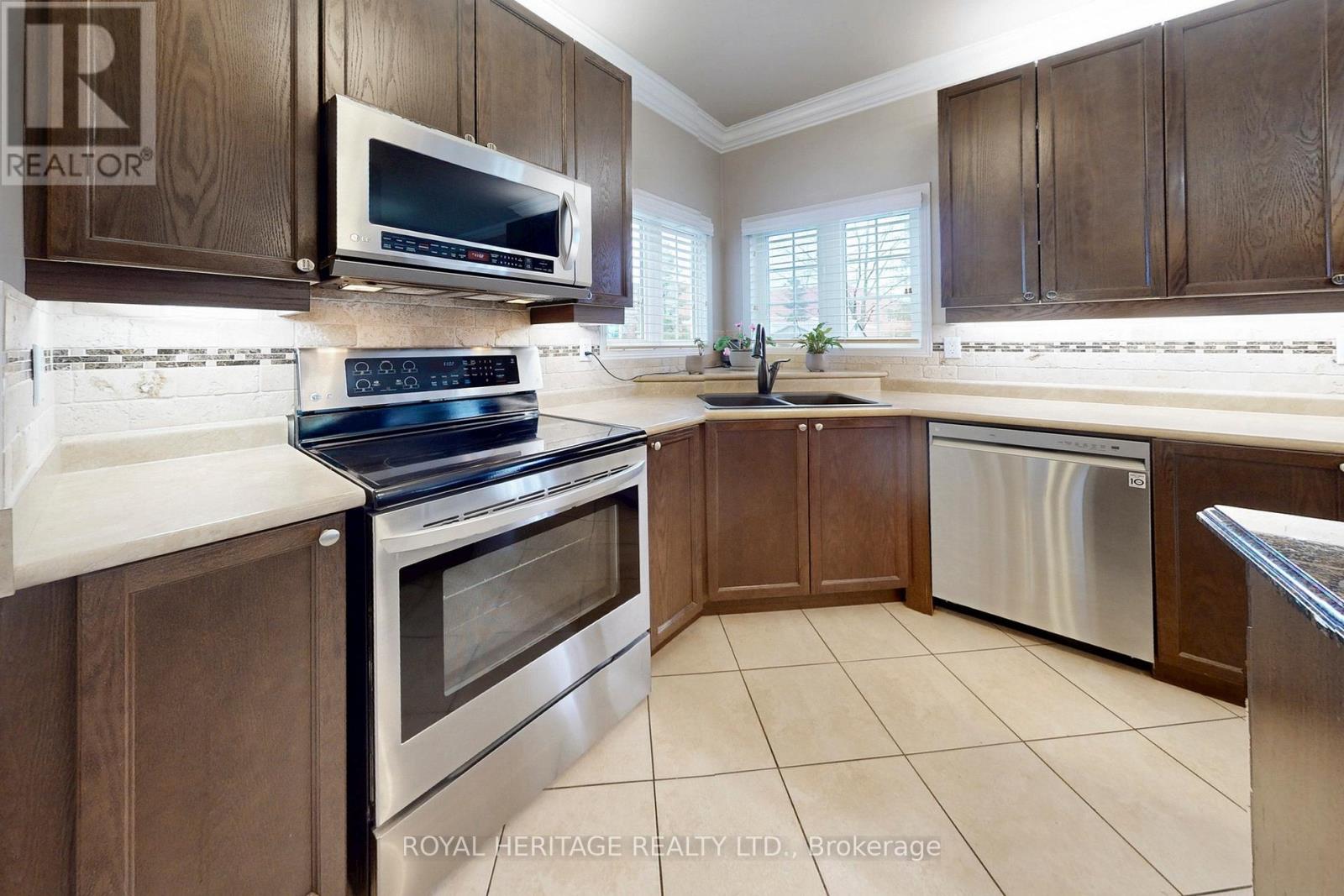 9 NATHAN AVENUE, Whitby (Brooklin), Ontario, L1M1J3 — Photo 18