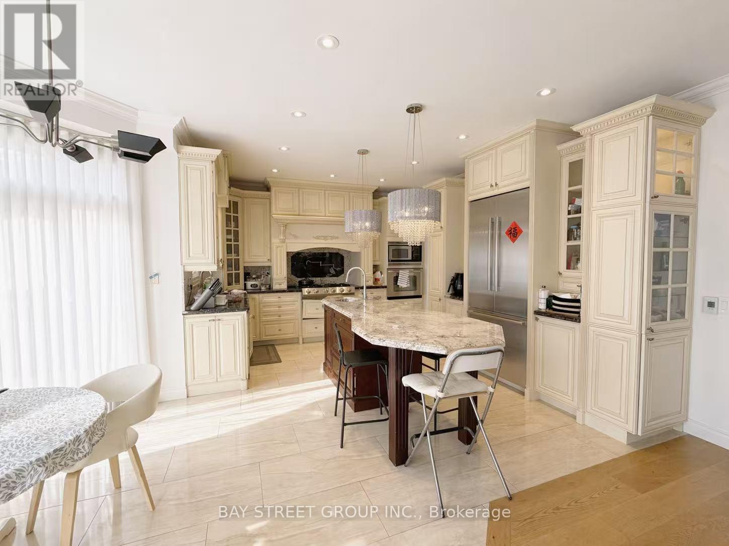 UPPER LEVEL - 42 FOURACRE WAY, Aurora, Ontario, L4G7W1 — Photo 12