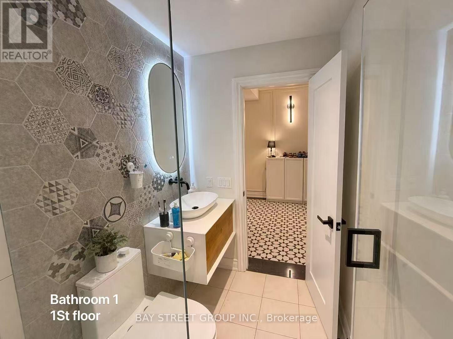 UPPER LEVEL - 42 FOURACRE WAY, Aurora, Ontario, L4G7W1 — Photo 17