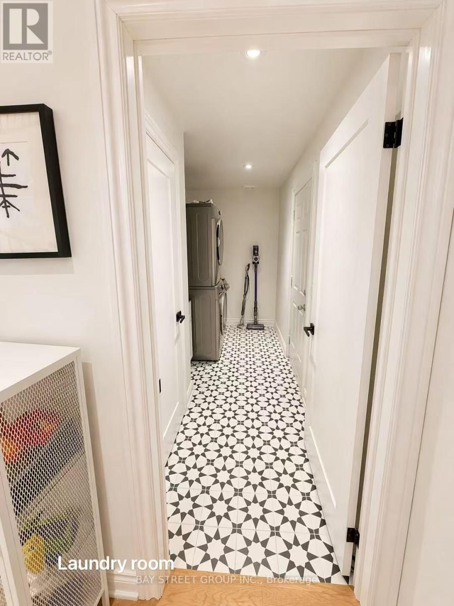 UPPER LEVEL - 42 FOURACRE WAY, Aurora, Ontario, L4G7W1 — Photo 18