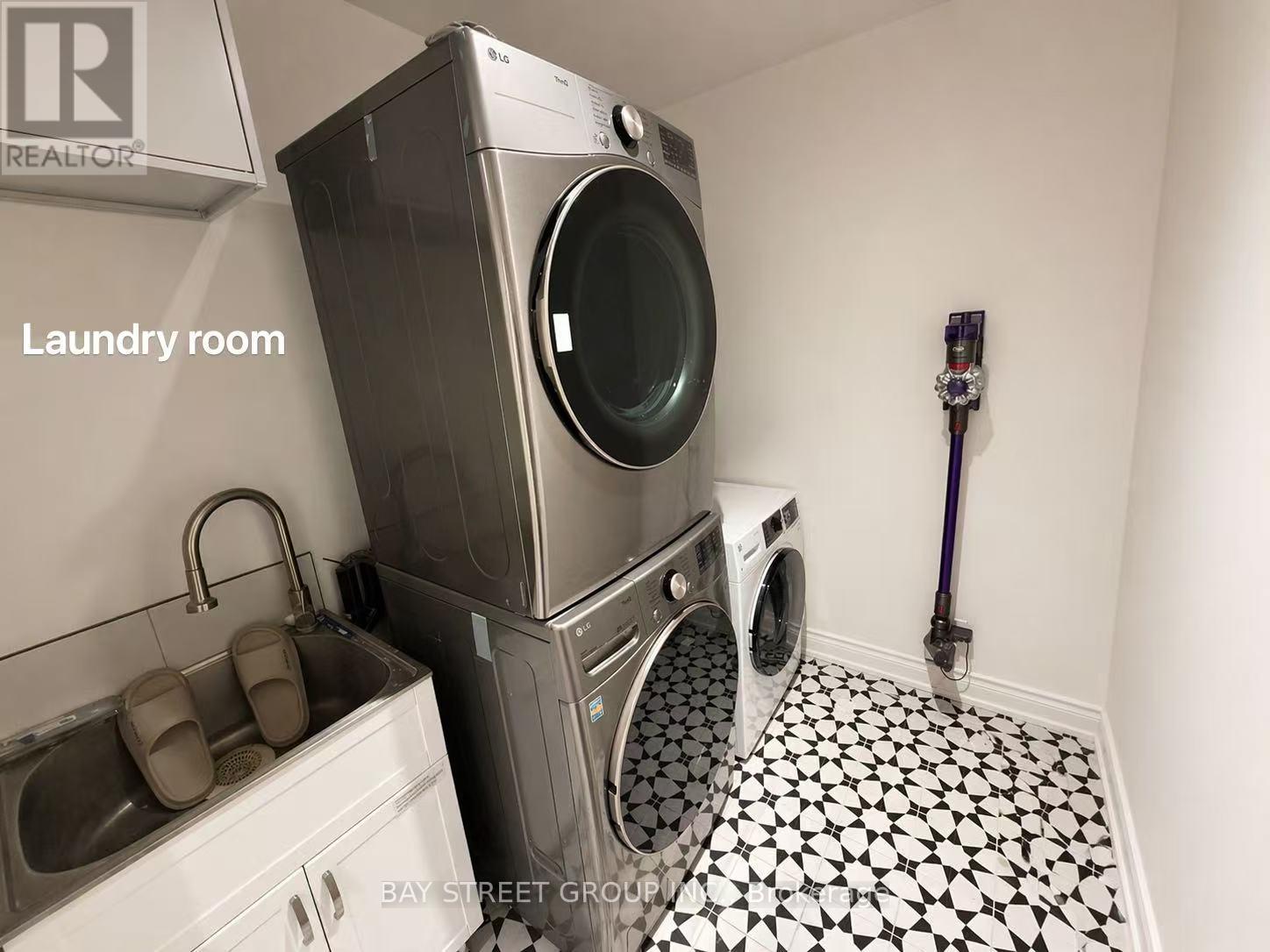 UPPER LEVEL - 42 FOURACRE WAY, Aurora, Ontario, L4G7W1 — Photo 19