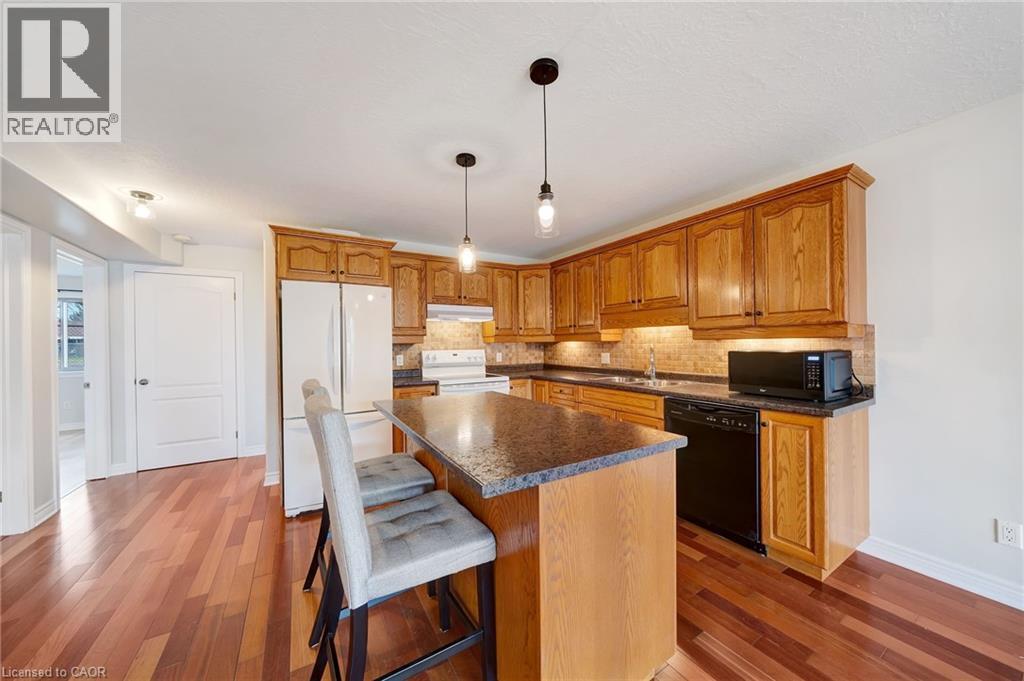 50 WHITLAW Way Unit# 102, Paris, Ontario, N3L4C3 — Photo 8