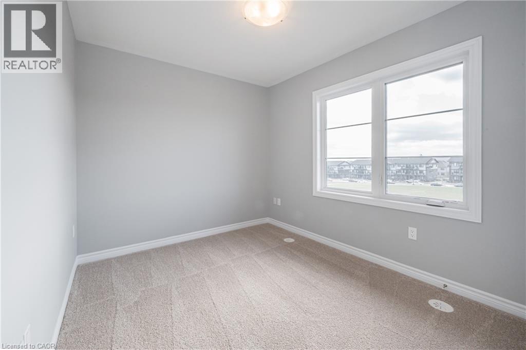 8 OAT Lane, Kitchener, Ontario, N2R0T1 — Photo 13