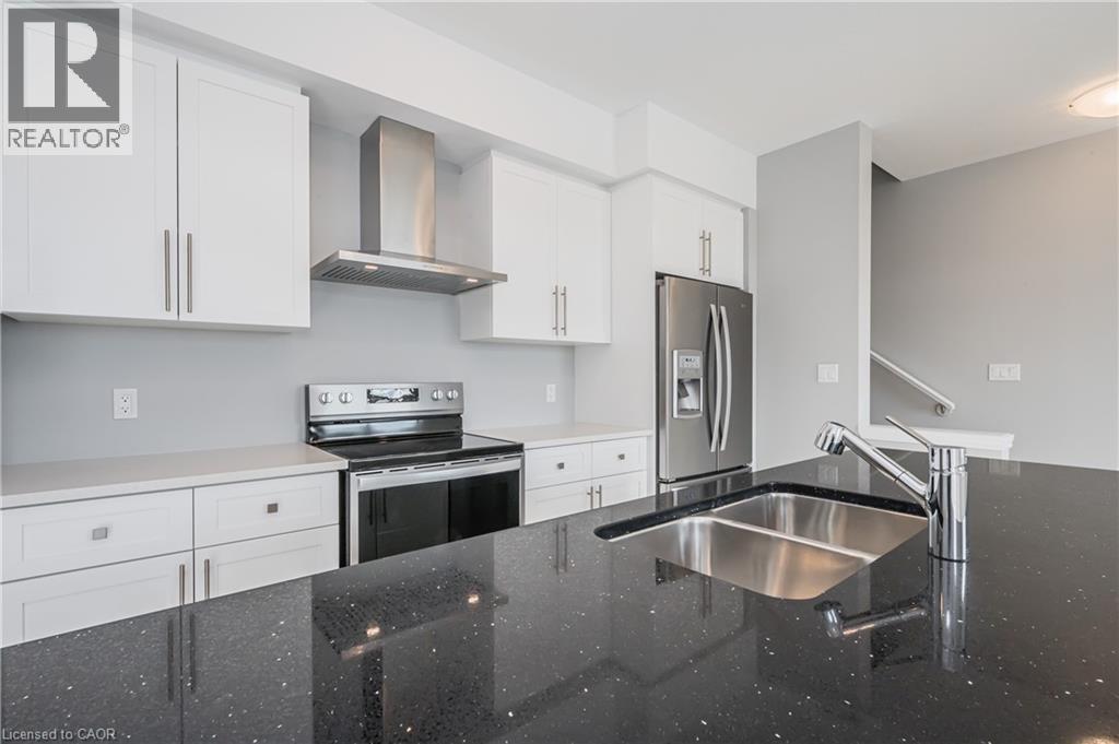 8 OAT Lane, Kitchener, Ontario, N2R0T1 — Photo 9