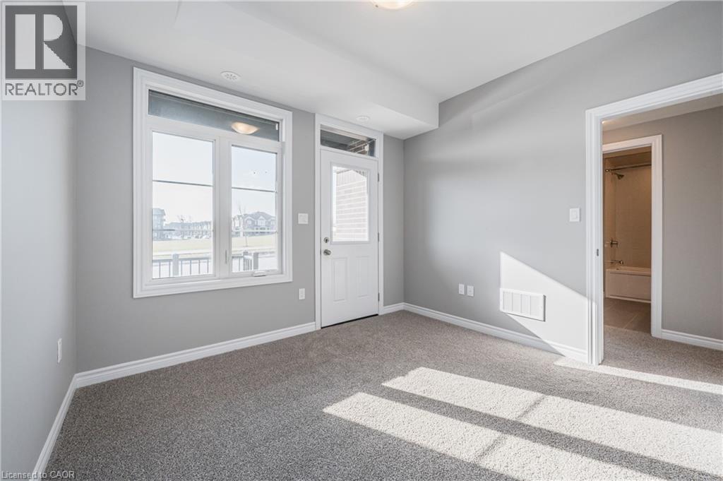 2 OAT Lane, Kitchener, Ontario, N2R0T1 — Photo 15