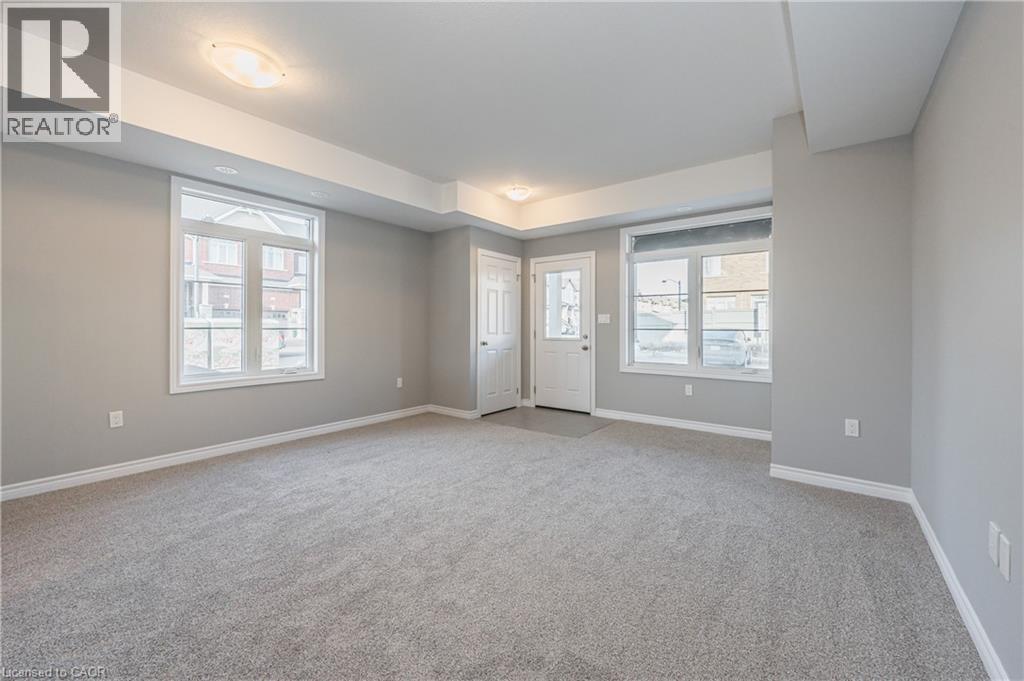 2 OAT Lane, Kitchener, Ontario, N2R0T1 — Photo 3