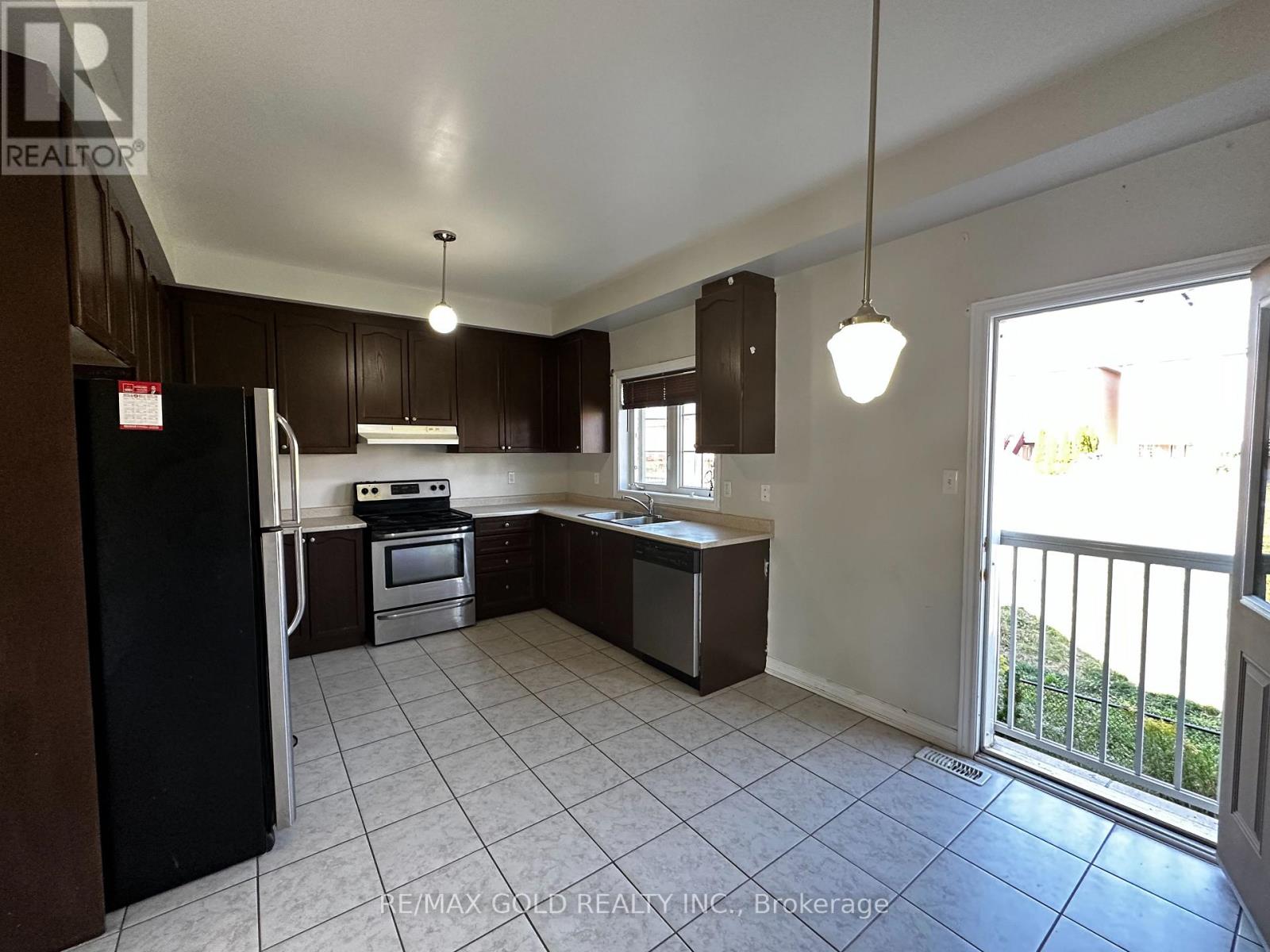 50 ARIZONA DRIVE, Brampton (Bram West), Ontario, L6Y0R6 — Photo 3