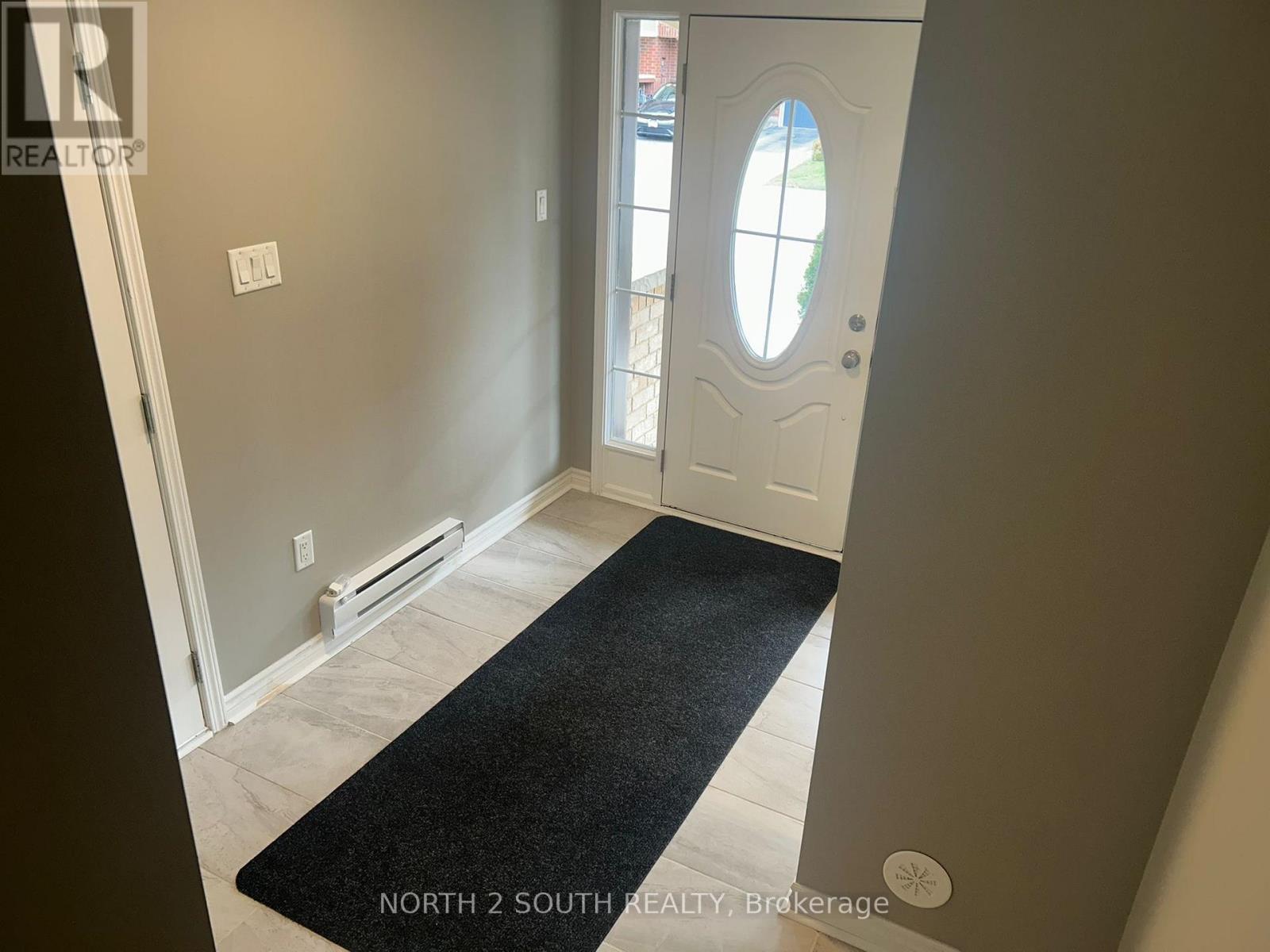 21 SUITOR COURT, Milton (WI Willmott), Ontario, L9T8S1 — Photo 3