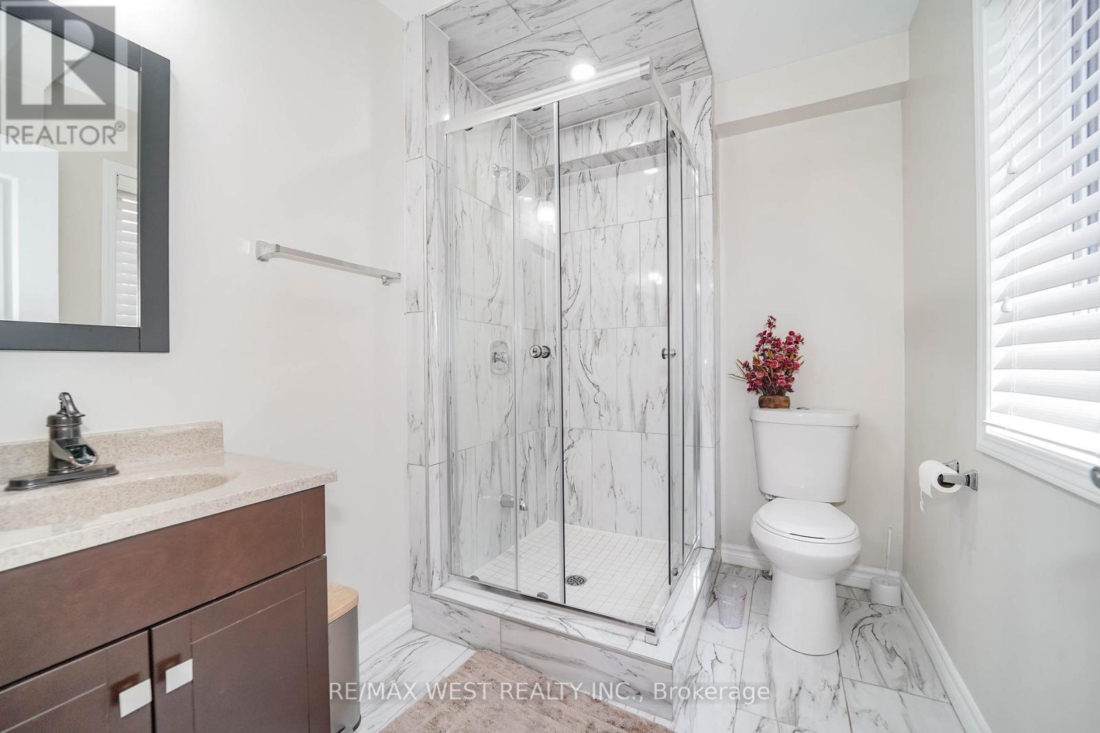 7 ALDERSGATE DRIVE, Brampton (Northwest Brampton), Ontario, L7A4A9 — Photo 10