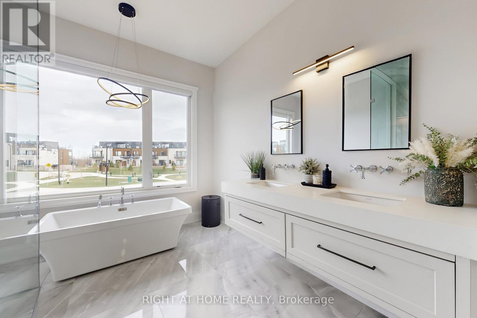 110 SLADDEN COURT, Blue Mountains, Ontario, N0H2P0 — Photo 23