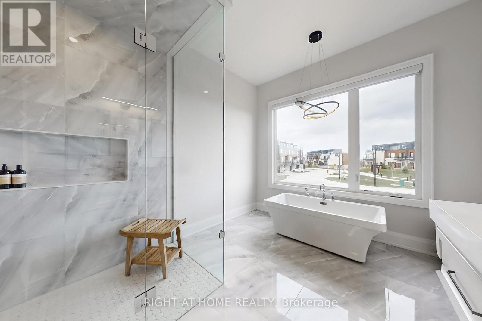 110 SLADDEN COURT, Blue Mountains, Ontario, N0H2P0 — Photo 24