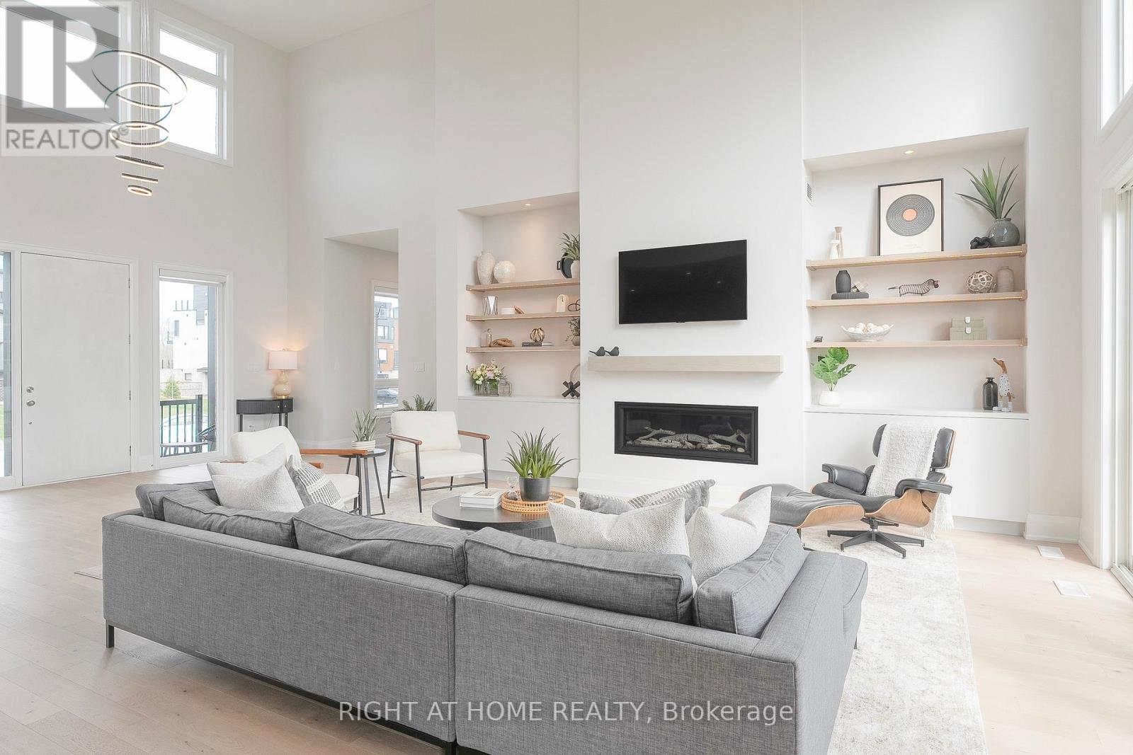 110 SLADDEN COURT, Blue Mountains, Ontario, N0H2P0 — Photo 8