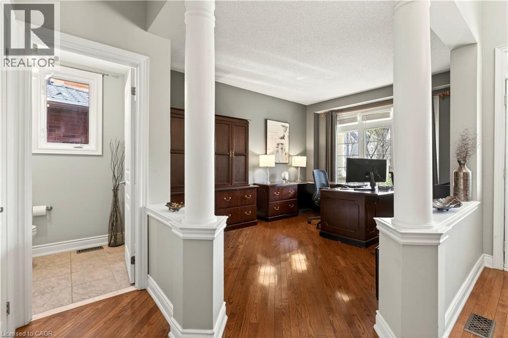 283 TURNING LEAF Road, Oakville, Ontario, L6L6V5 — Photo 6