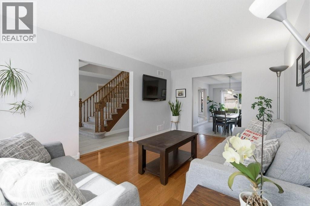 44 LORILEE Crescent, Kitchener, Ontario, N2N2J3 — Photo 11
