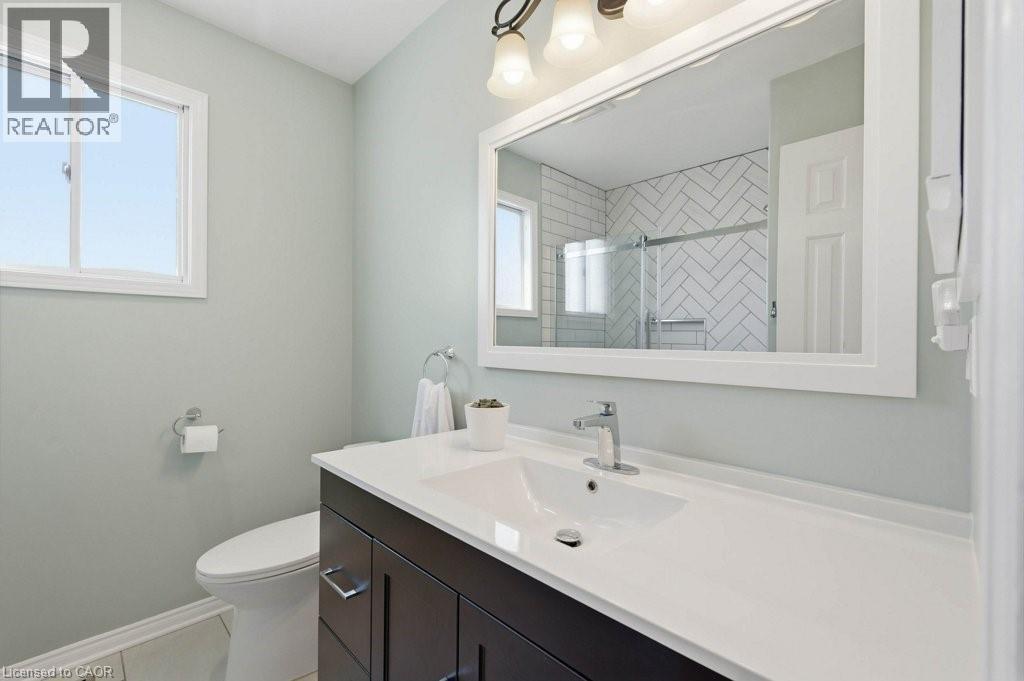 44 LORILEE Crescent, Kitchener, Ontario, N2N2J3 — Photo 24