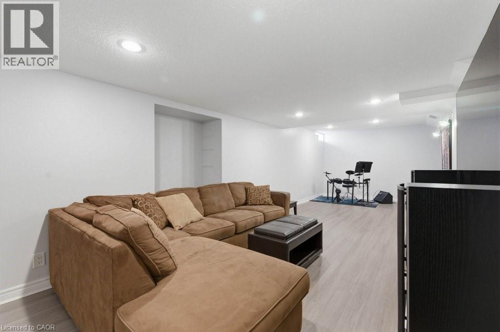 44 LORILEE Crescent, Kitchener, Ontario, N2N2J3 — Photo 27