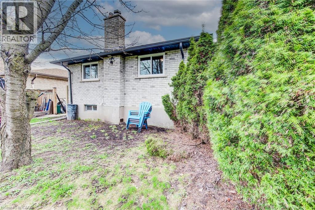 183 DINISON Crescent, Kitchener, Ontario, N2E2S6 — Photo 29