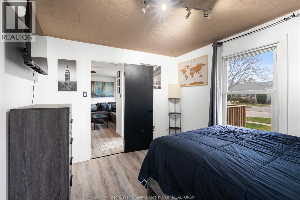 2228 Elsmere AVENUE, Windsor, Ontario, N8W2C6 — Photo 24