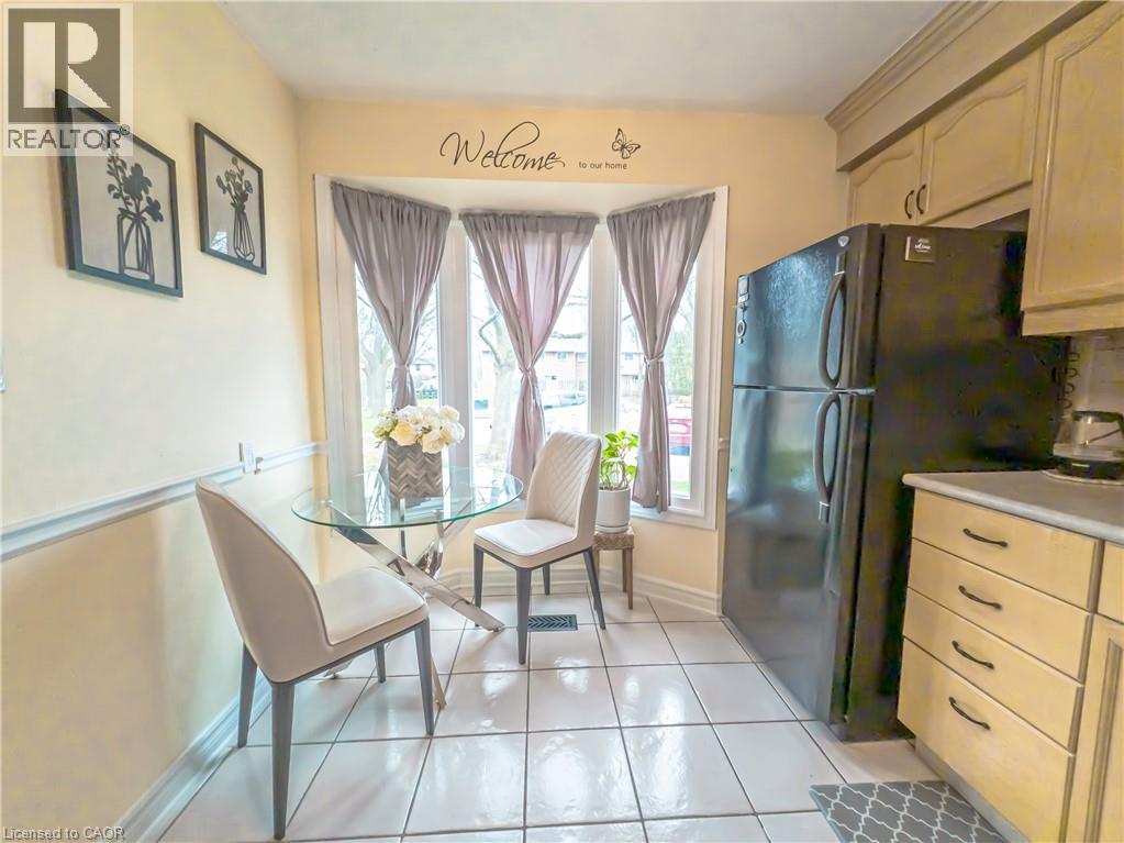 18 BARRY Street Unit# 19, St. Catharines, Ontario, L2R7J6 — Photo 12